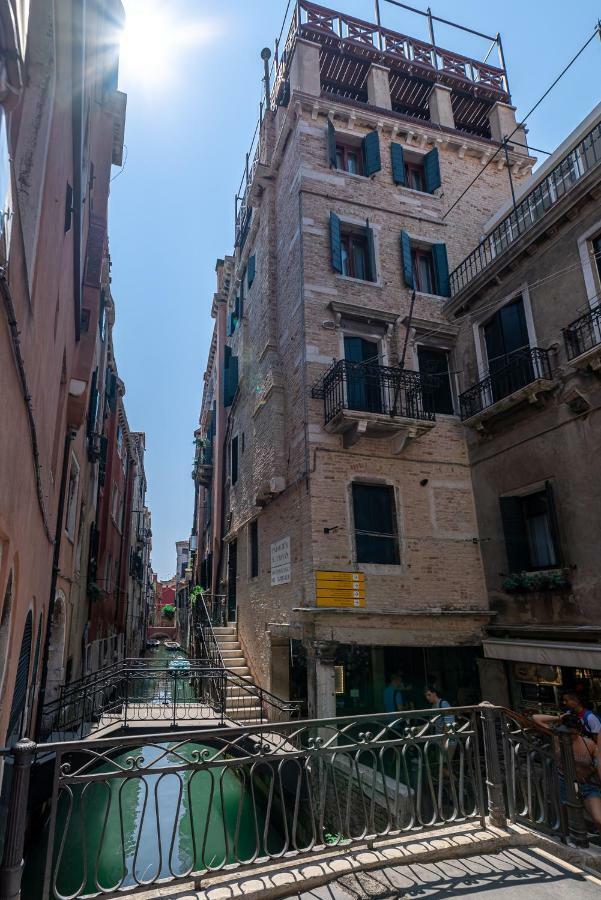 La Finestra Sulle Beccarie Hotel เวนิส ภายนอก รูปภาพ