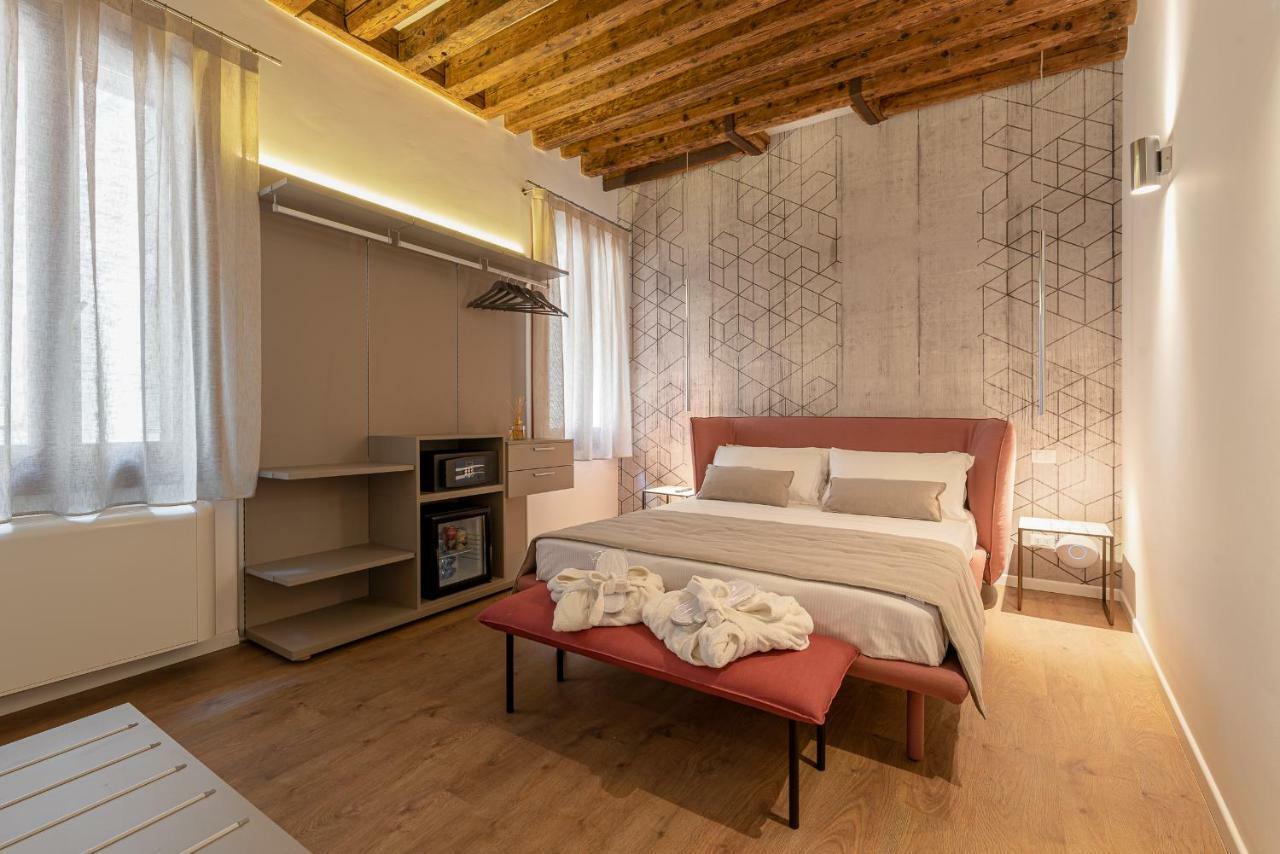 La Finestra Sulle Beccarie Hotel เวนิส ภายนอก รูปภาพ